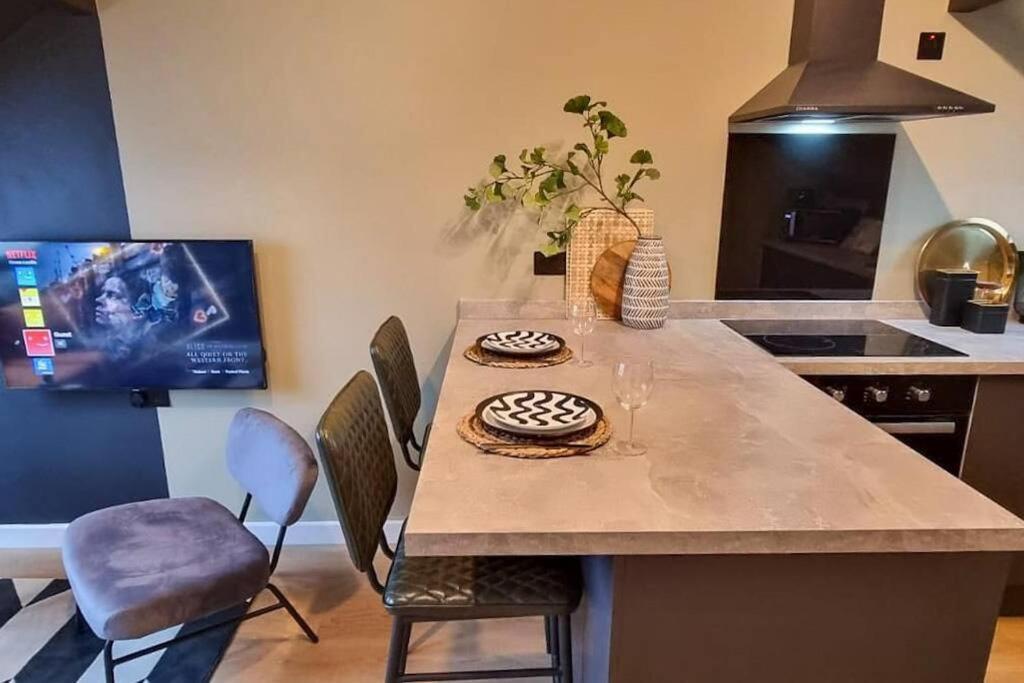 Super Stylish Apartment In Urmston Flat 3 Exterior foto